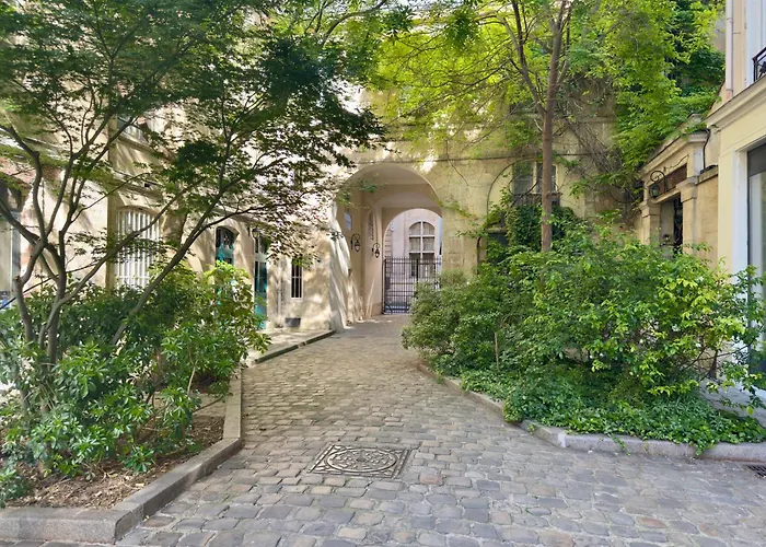 Luxury 2br Le Marais Ac Courtyard باريس